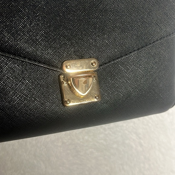 Crossbody Purse - Picture 12 of 14